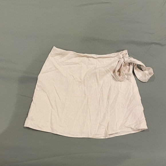 Forever 21 Mini Wrap Skirt - Picture 1 of 3